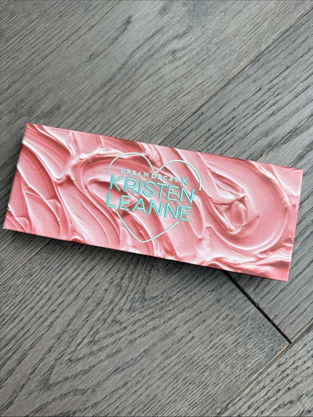 Urban Decay Pink Cream-Tone Eyeshadow Palette